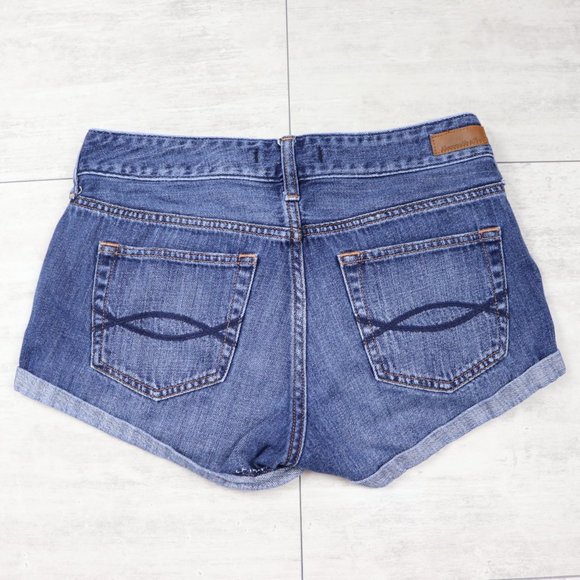 Abercrombie & Fitch Button Fly Distressed Shorts - Picture 9 of 10